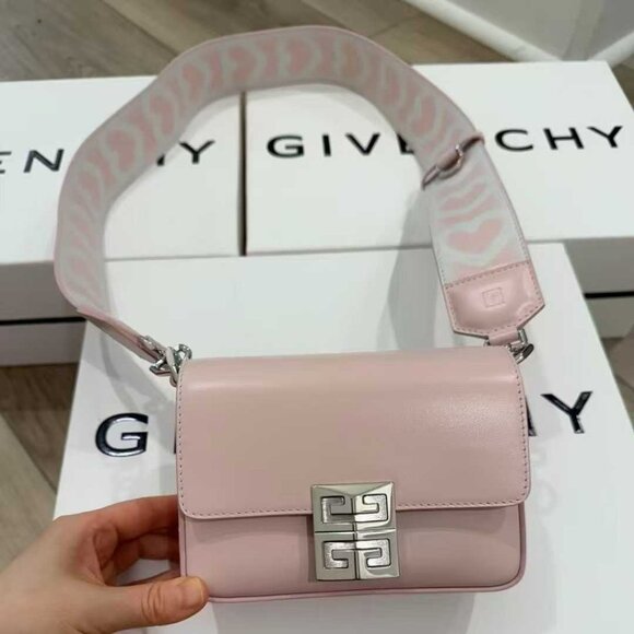 NWT Authentic Givenchy Blush Pink Smooth Leather 4G Mini Crossbody Bag - Picture 1 of 5